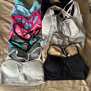 11 Sports Bras Package
